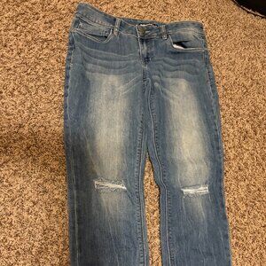 Dollhouse Charley Jeans 9 Medium Blue Factory Fade Cropped Distressed Zip Fly